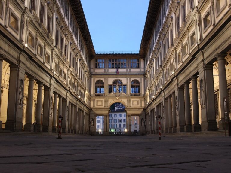 Uffizi Gallery Court Yard