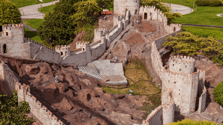 Miniatürk museum in istanbul is great for families