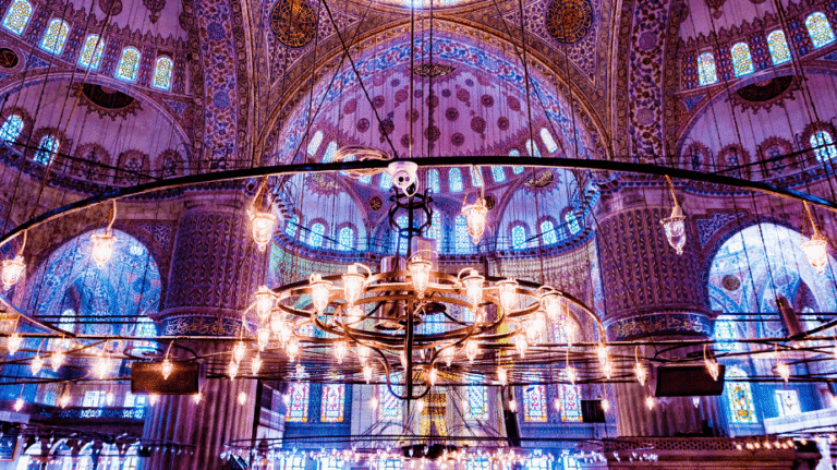 the amazing light effects inside the blue mosque in istanbul
