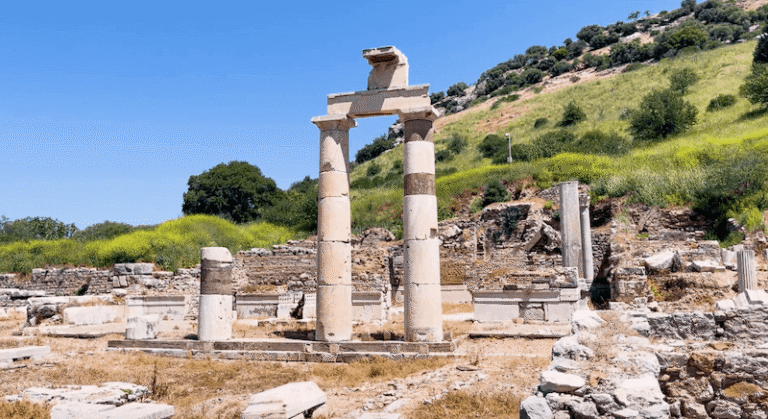 what to see in ephesus - Prytaneion